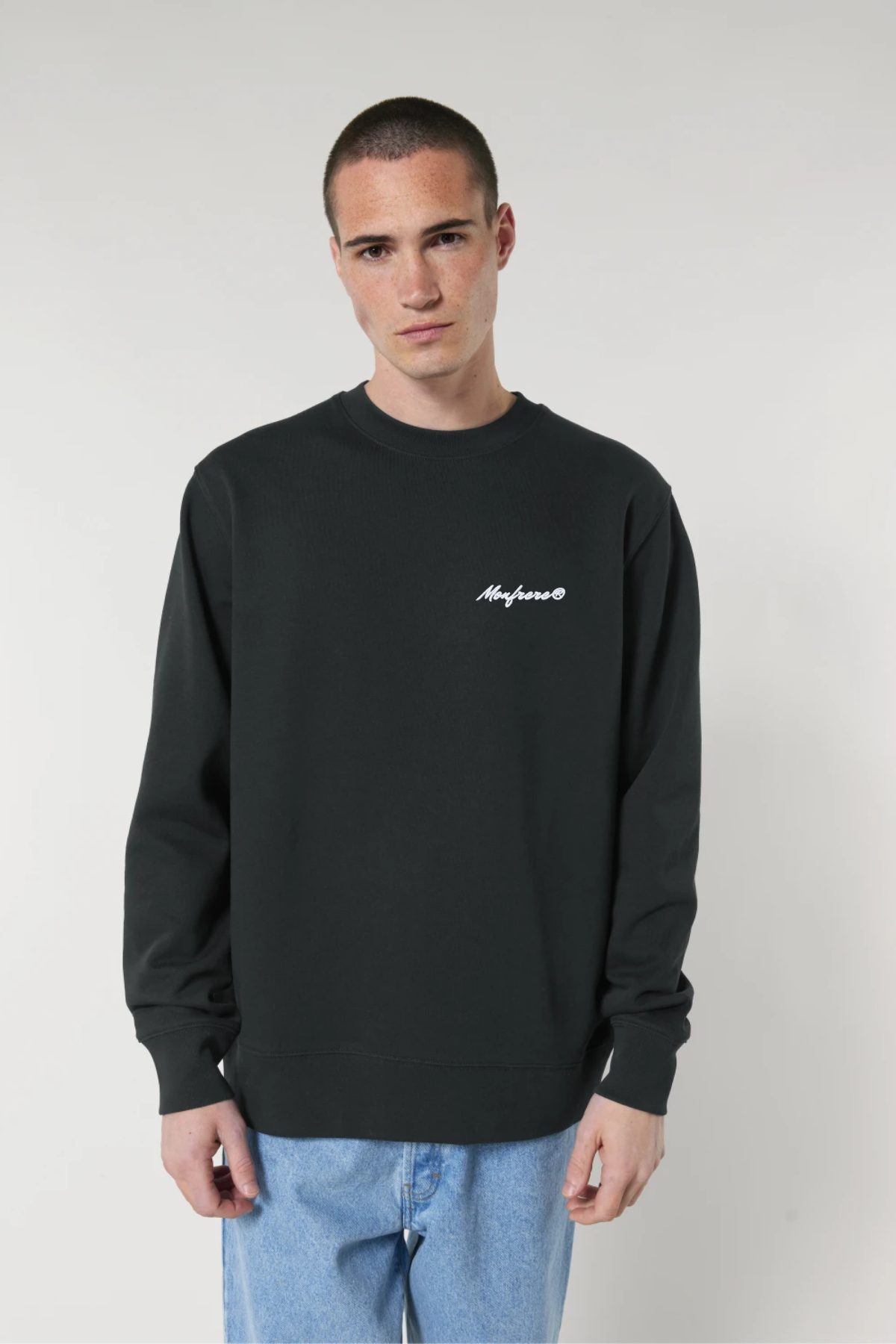 Monfrere Emblem Stick White