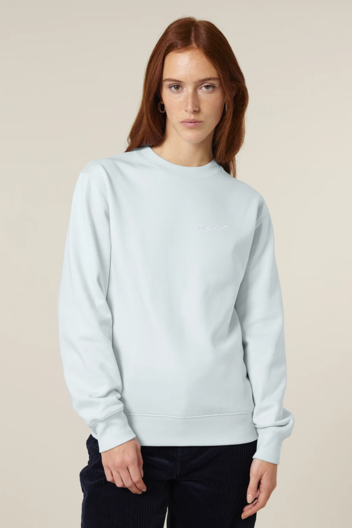Monfrere Emblem Stick White